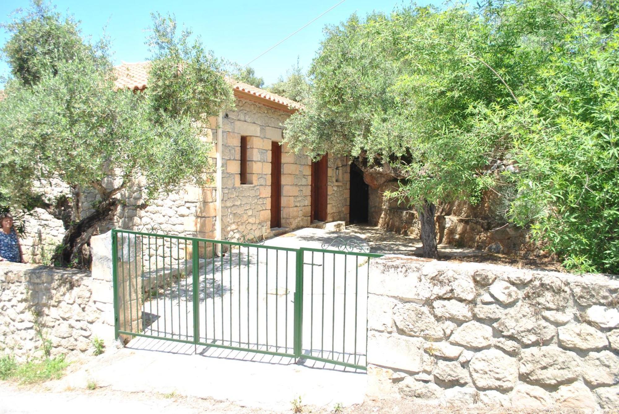 Armonia Stoúpa Exterior photo